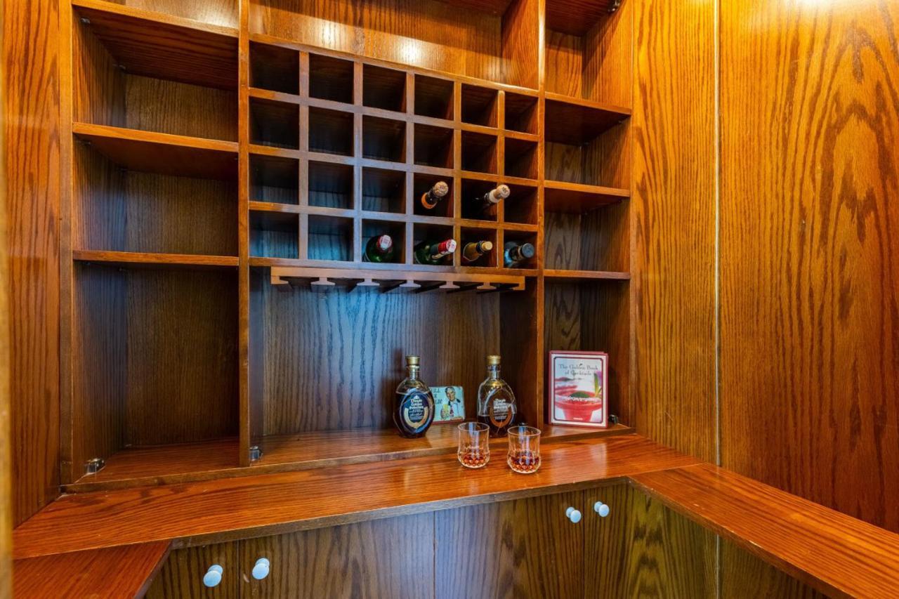 Historical Flat With A Lovely Sea View In Beyoglu Provincia di Provincia di Istanbul Esterno foto